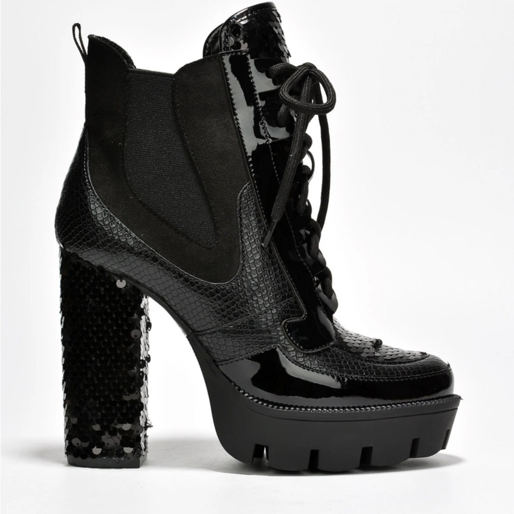 Women’s Black Lace-Up Platform Heels with Sequin Block Heel. New Never Worn.